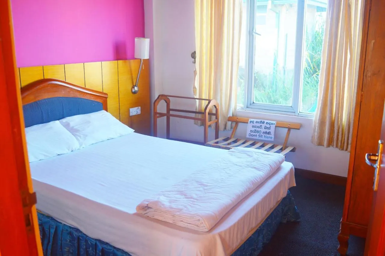 Guest House Hill Paradise Νουβάρα Ελίγια