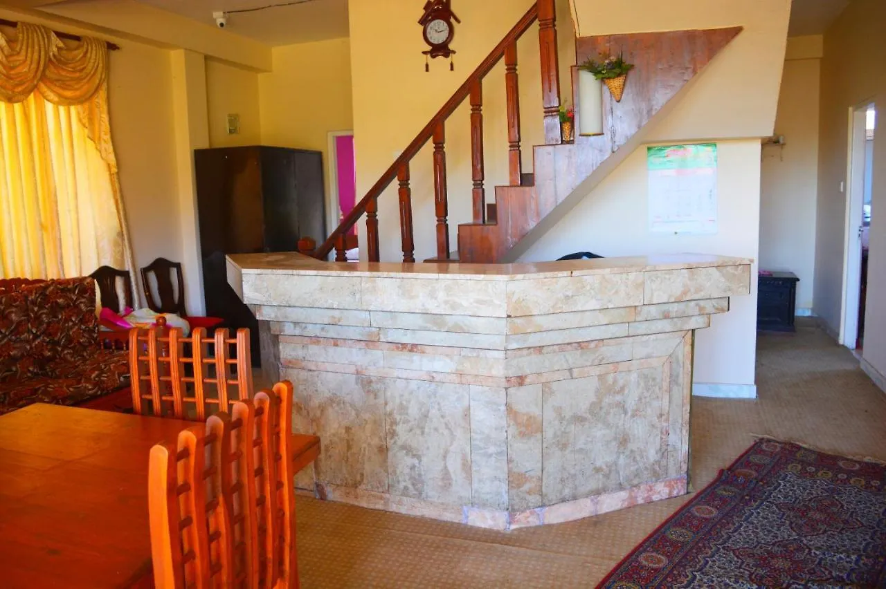 Guest House Hill Paradise Νουβάρα Ελίγια
