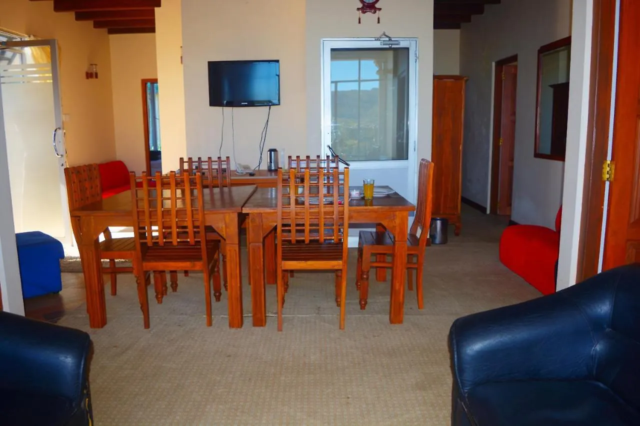 Guest House Hill Paradise Νουβάρα Ελίγια