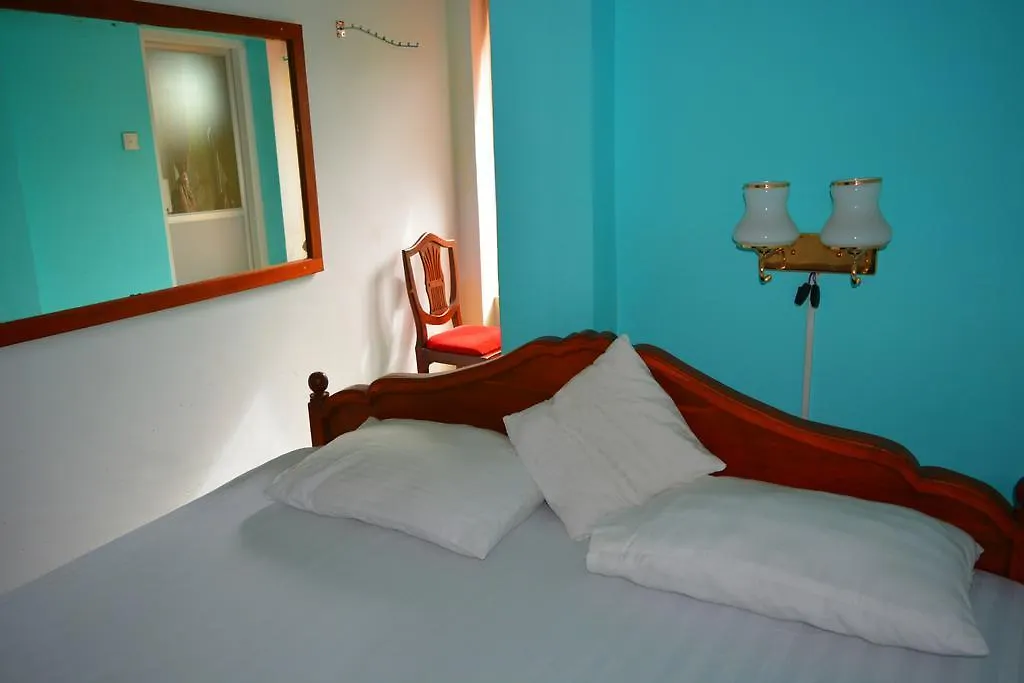 Guest House Hill Paradise Nuwara Eliya 3*,